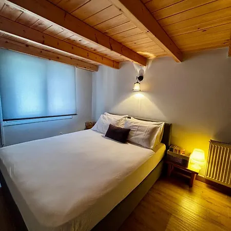 בית נופש Tatos House